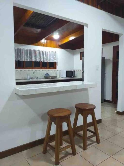 Amplia Casa En Paquera 아파트 외부 사진